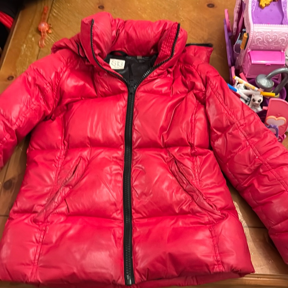 S13 Glossy Red Down Puffer Jacket/Coat Size L